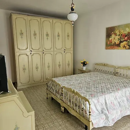 La Casa Dei Nonni Holiday home